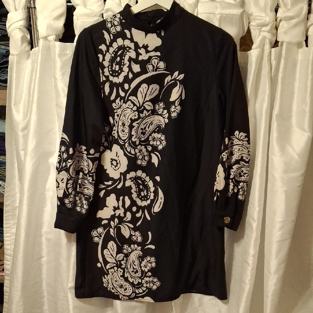 Zara Elegant Black Dress XS